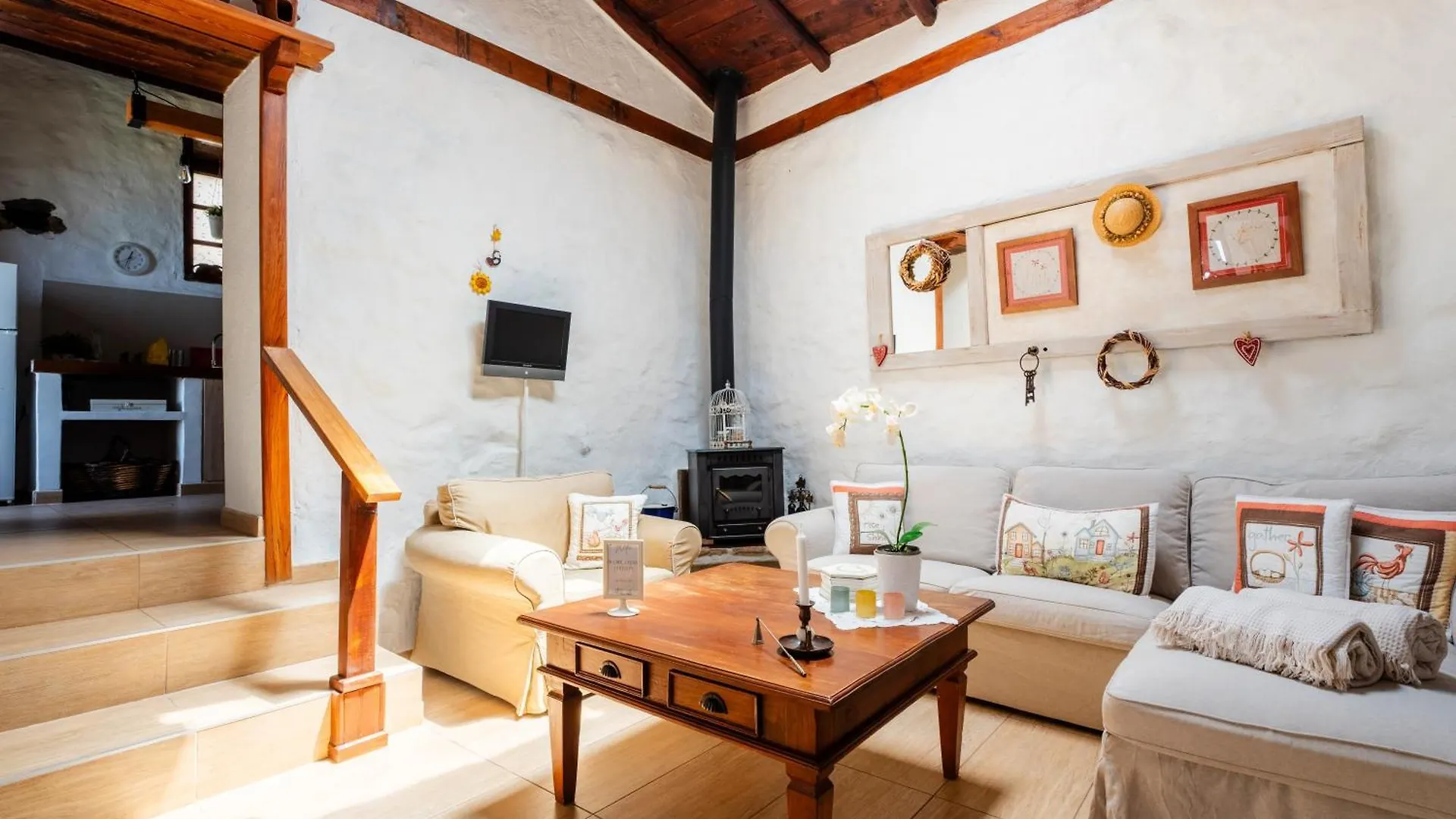 Casa Rural Tajona & Granero Costa Adeje  Country house Costa Adeje (Tenerife)